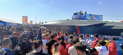 Halkapınar'da 'Bir Çocuk Gelsin Bir Uçağa Dokunsun' projesi